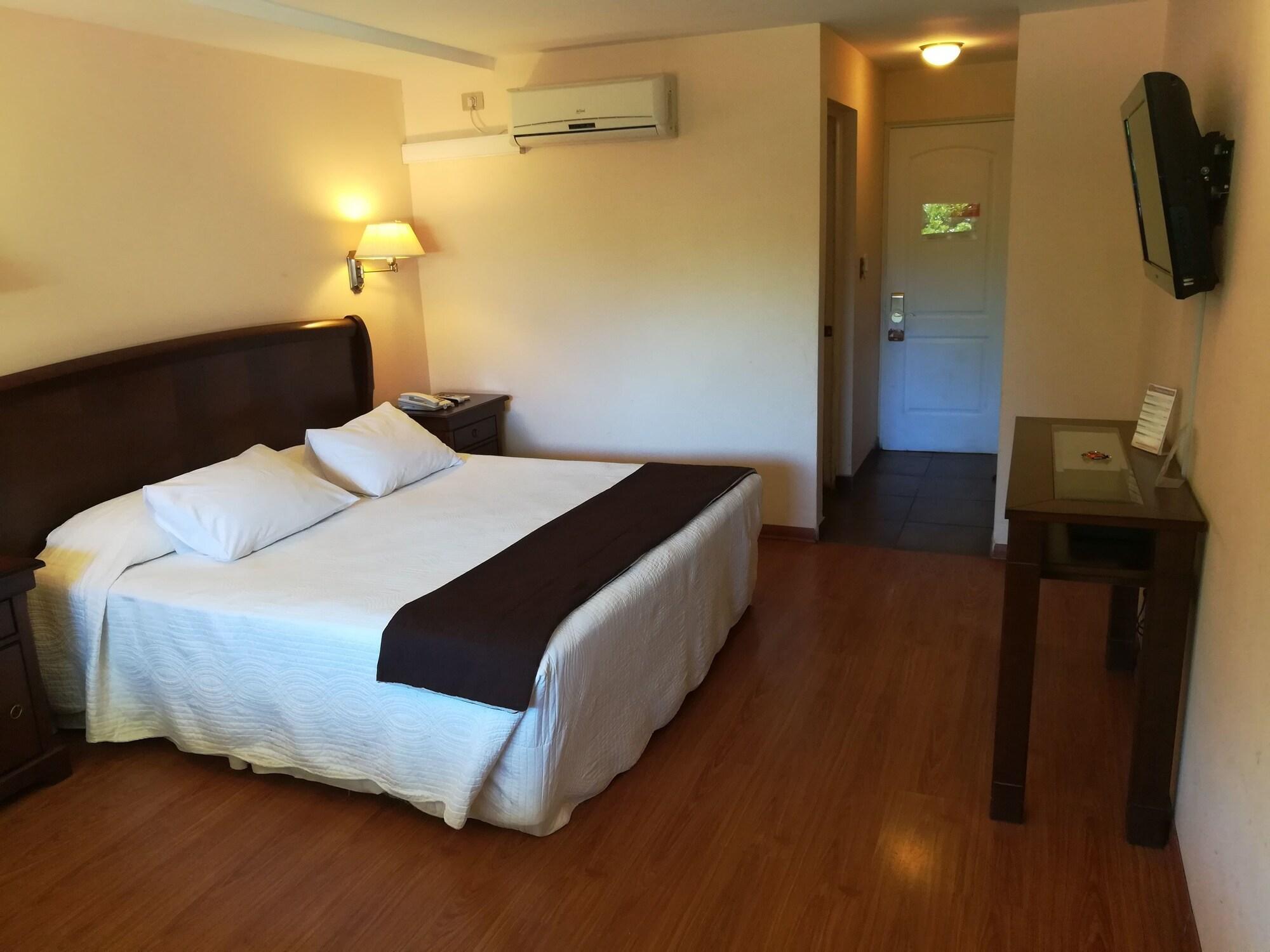 Howard Johnson Hotel Rinconada de Los Andes Exterior foto