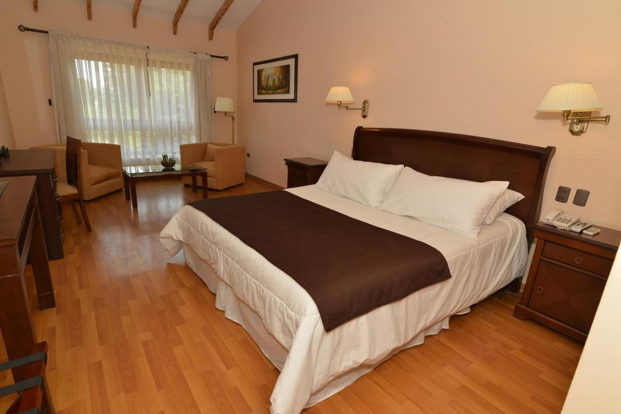 Howard Johnson Hotel Rinconada de Los Andes Exterior foto